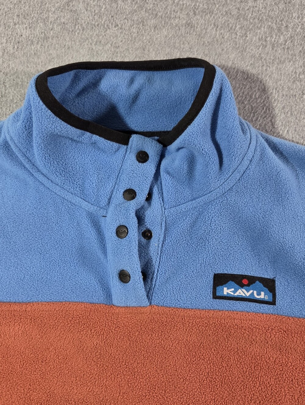 KAVU Cavanaugh Fleece Pullover Women’s Size Small Colorblock Design Outdoor Snap - Picture 2 of 7